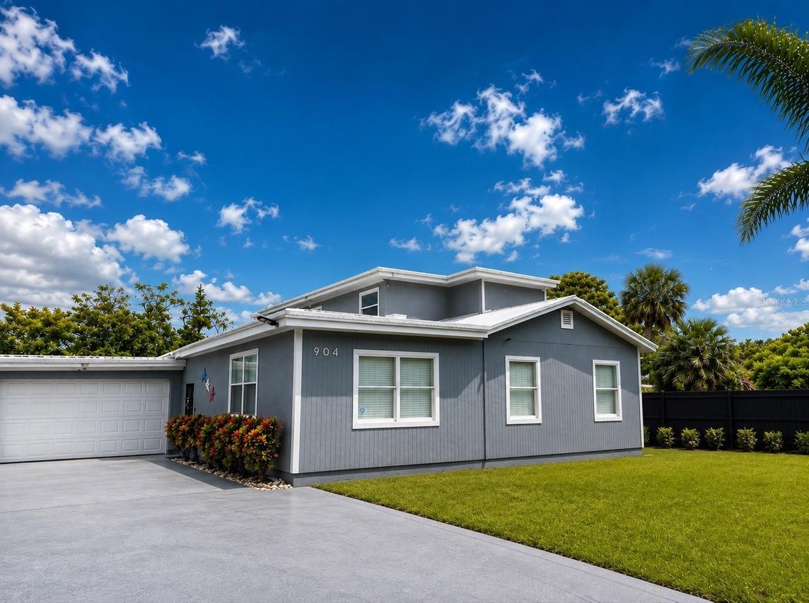 904 Summer St., Lake Worth, FL 33461