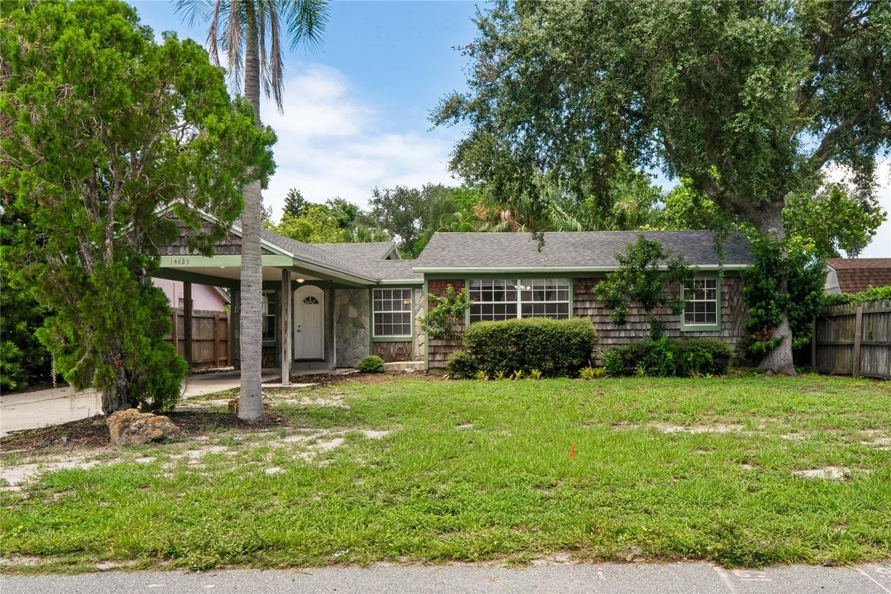 14623 Sunset Dr., Largo, FL 33774