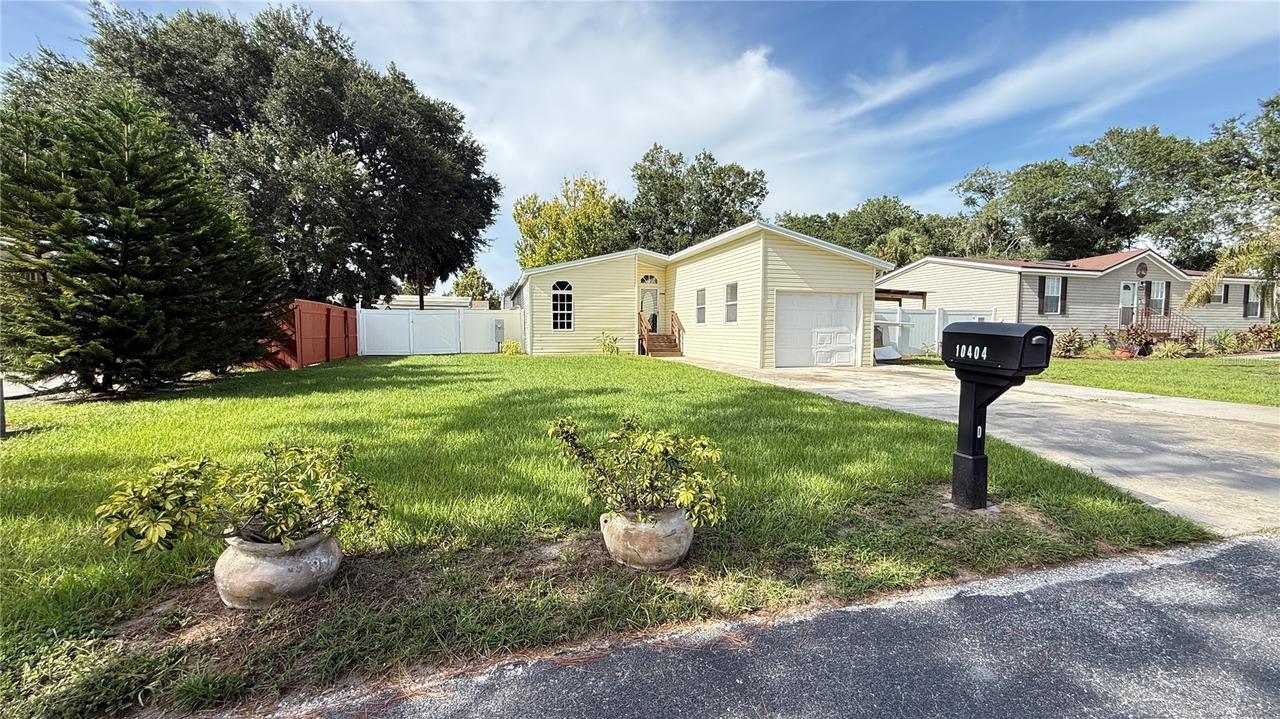 10404 Brussels Dr., Riverview, FL 33578