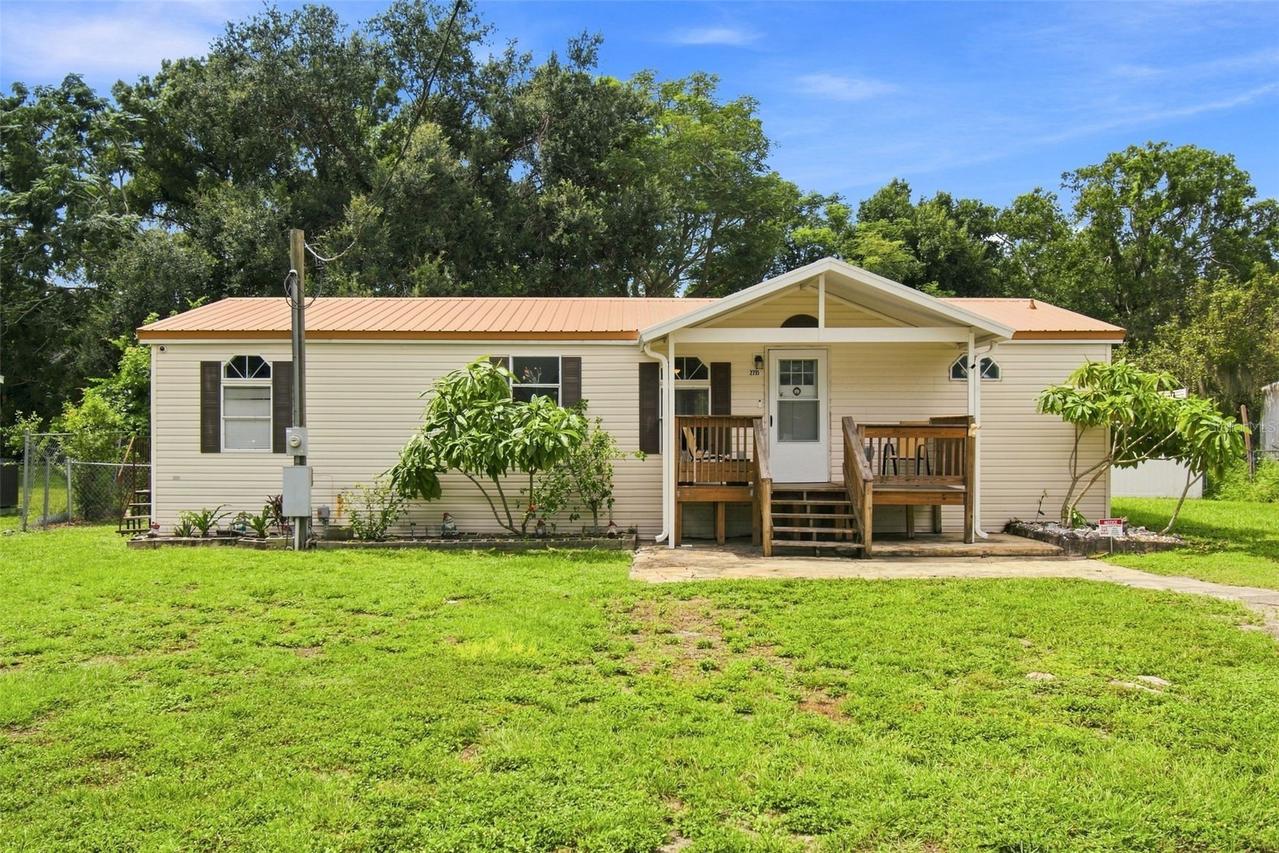 2715 11th Ave., Ruskin, FL 33570