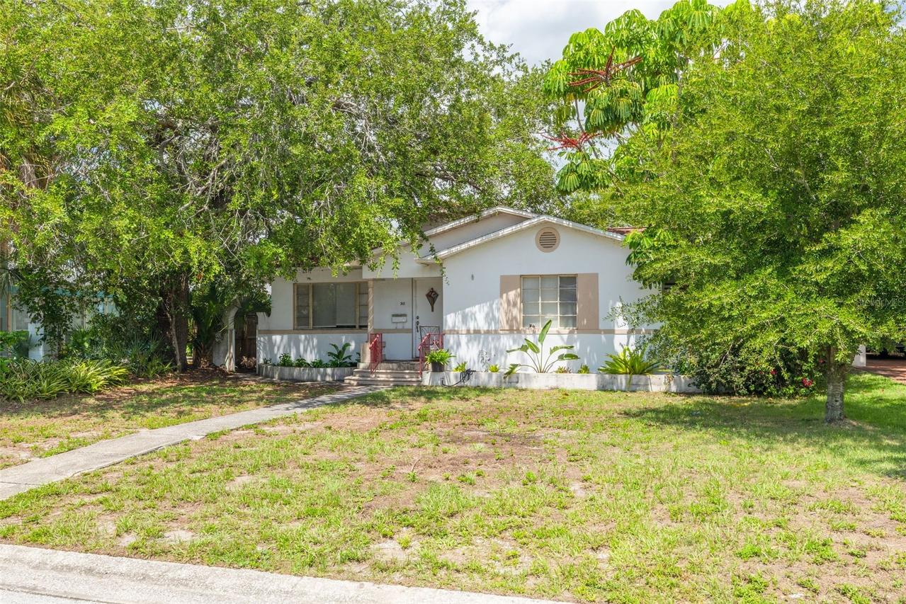 301 24th Ave., St Petersburg, FL 33704