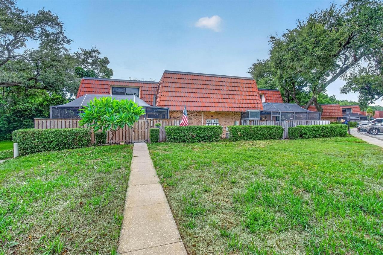 2612 6th Ct., Palm Harbor, FL 34684