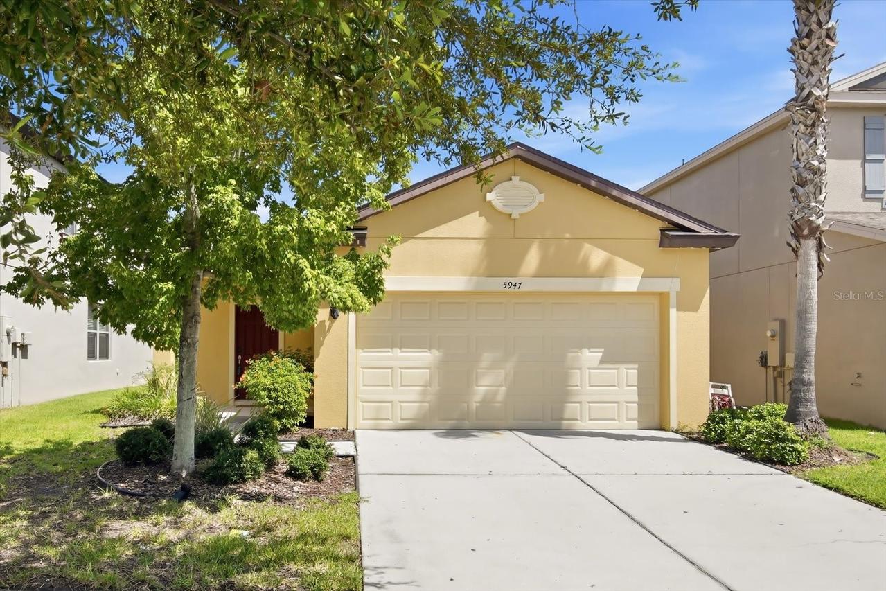 5947 Sweet Birch Dr., Riverview, FL 33578