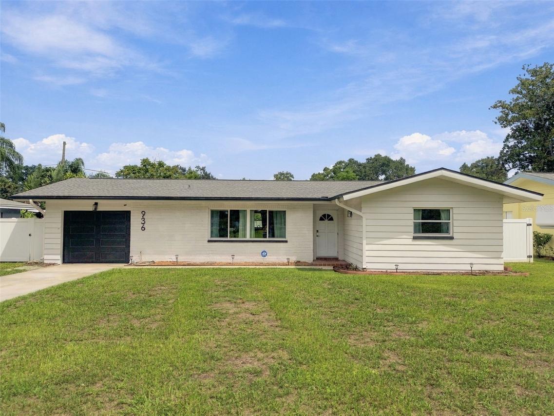 936 Lyndhurst St., Dunedin, FL 34698