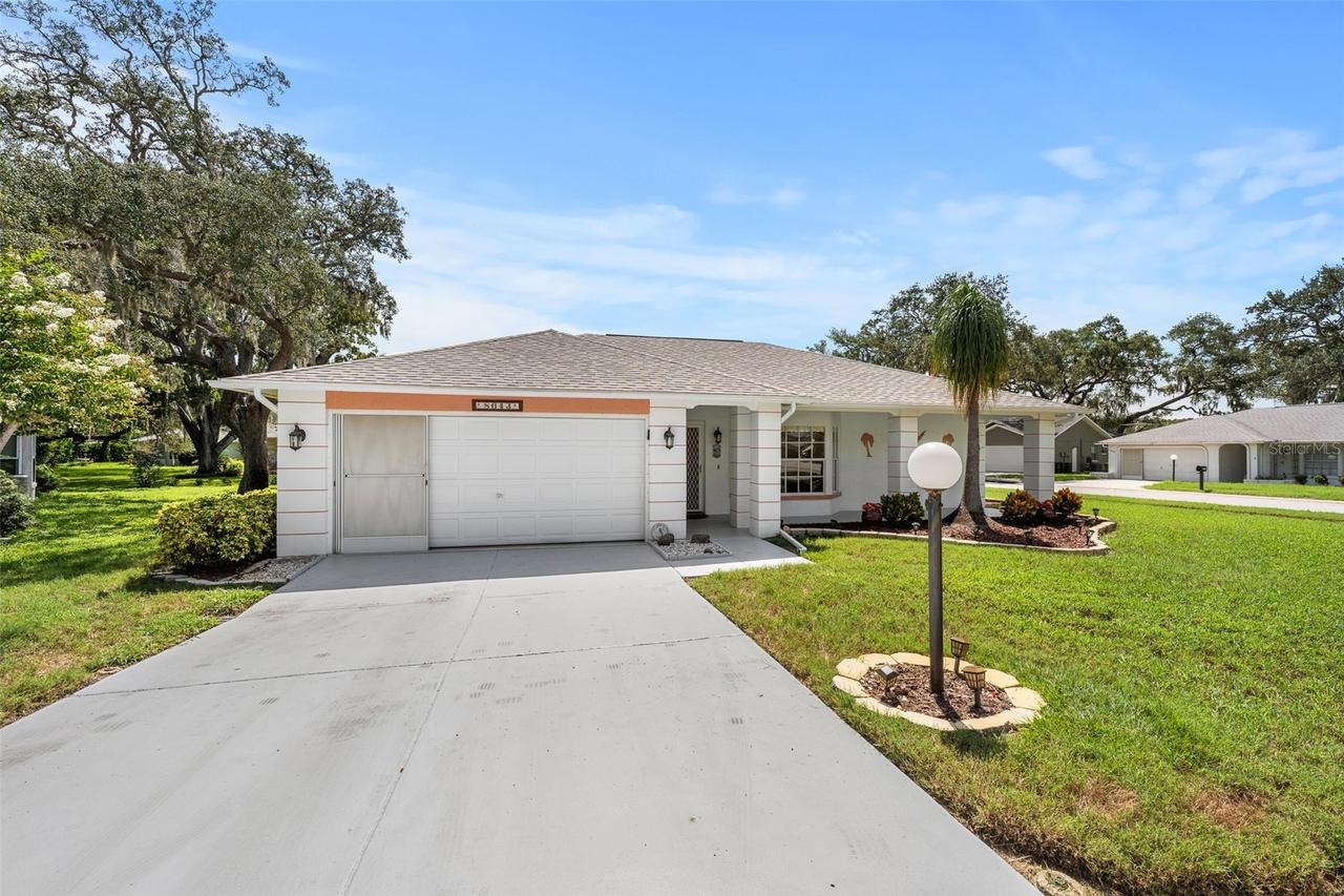 8643 Gold Pine Dr., Port Richey, FL 34668