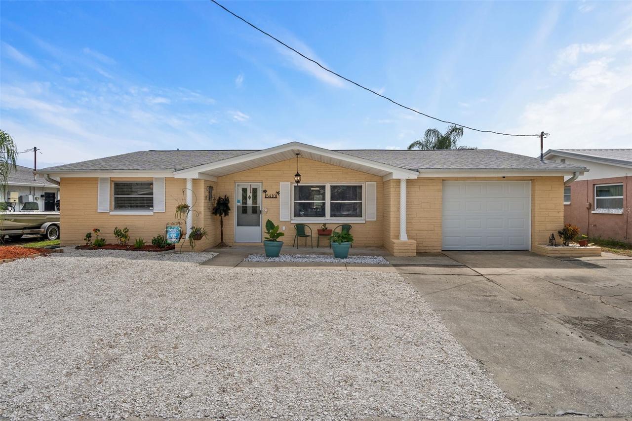 5410 Flora Ave., Holiday, FL 34690