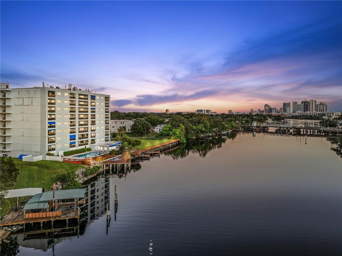2780 N Riverside Dr. #805, Tampa, FL 33602