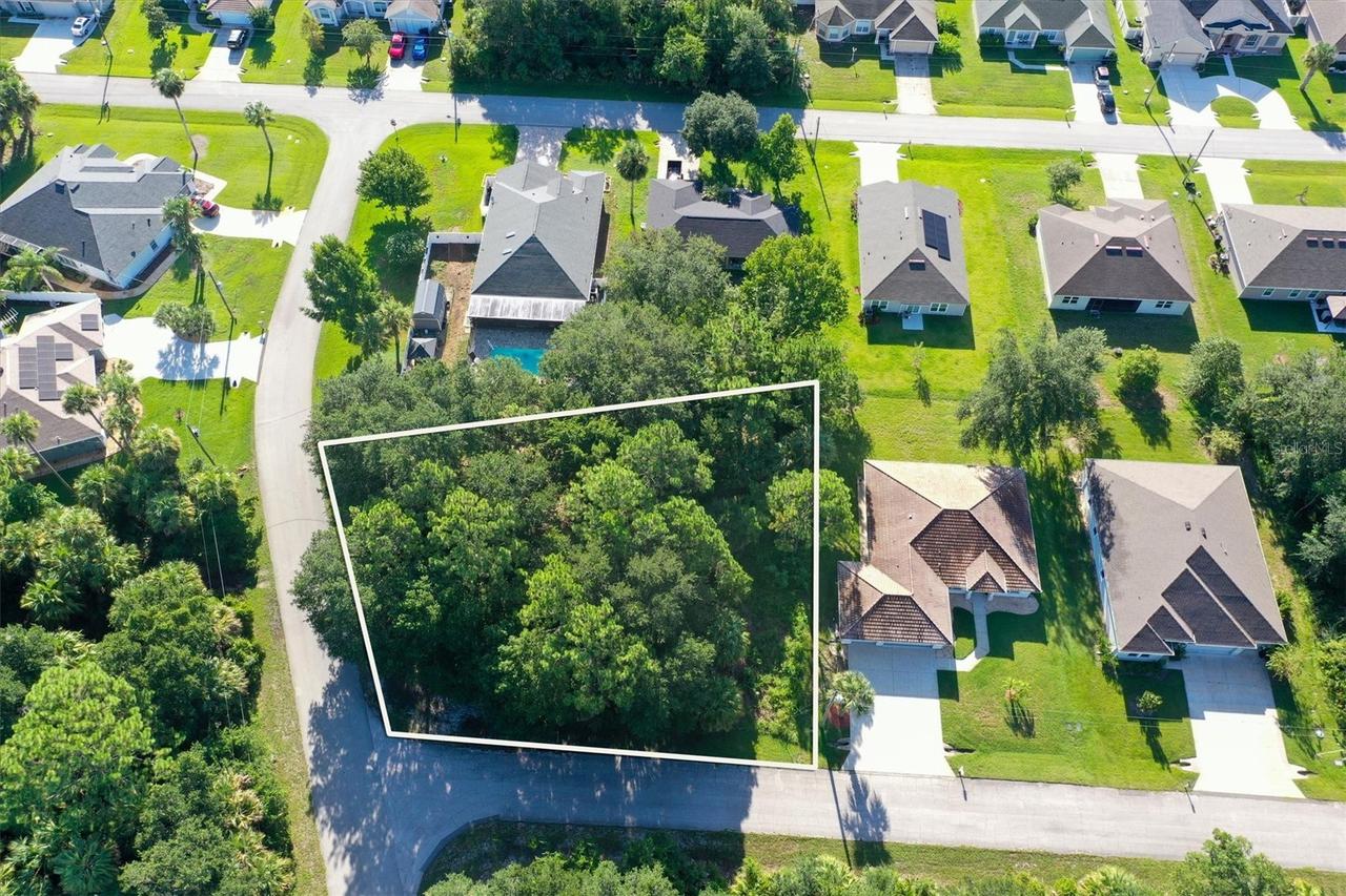 22 Lucas Ln., Palm Coast, FL 32137