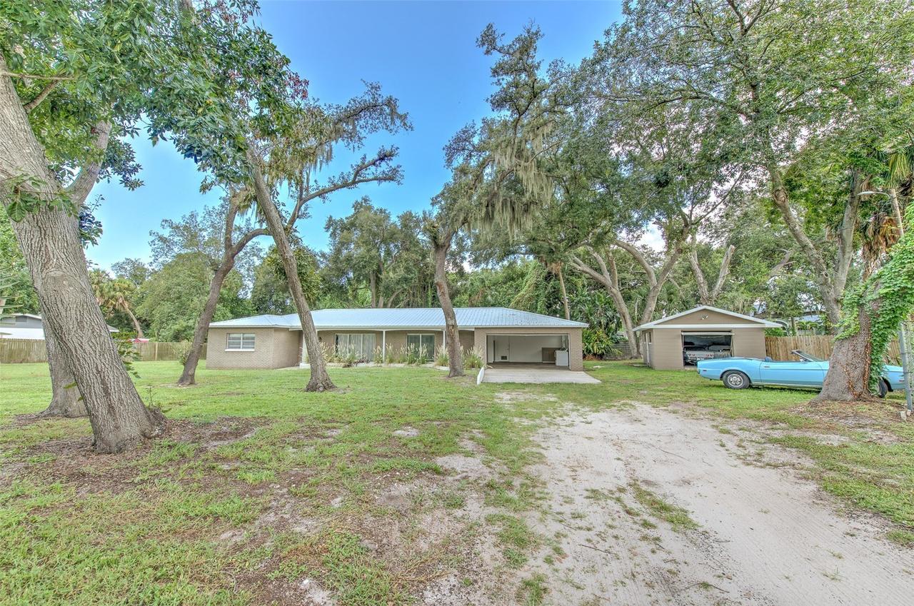 8825 Cobb Rd., Riverview, FL 33578
