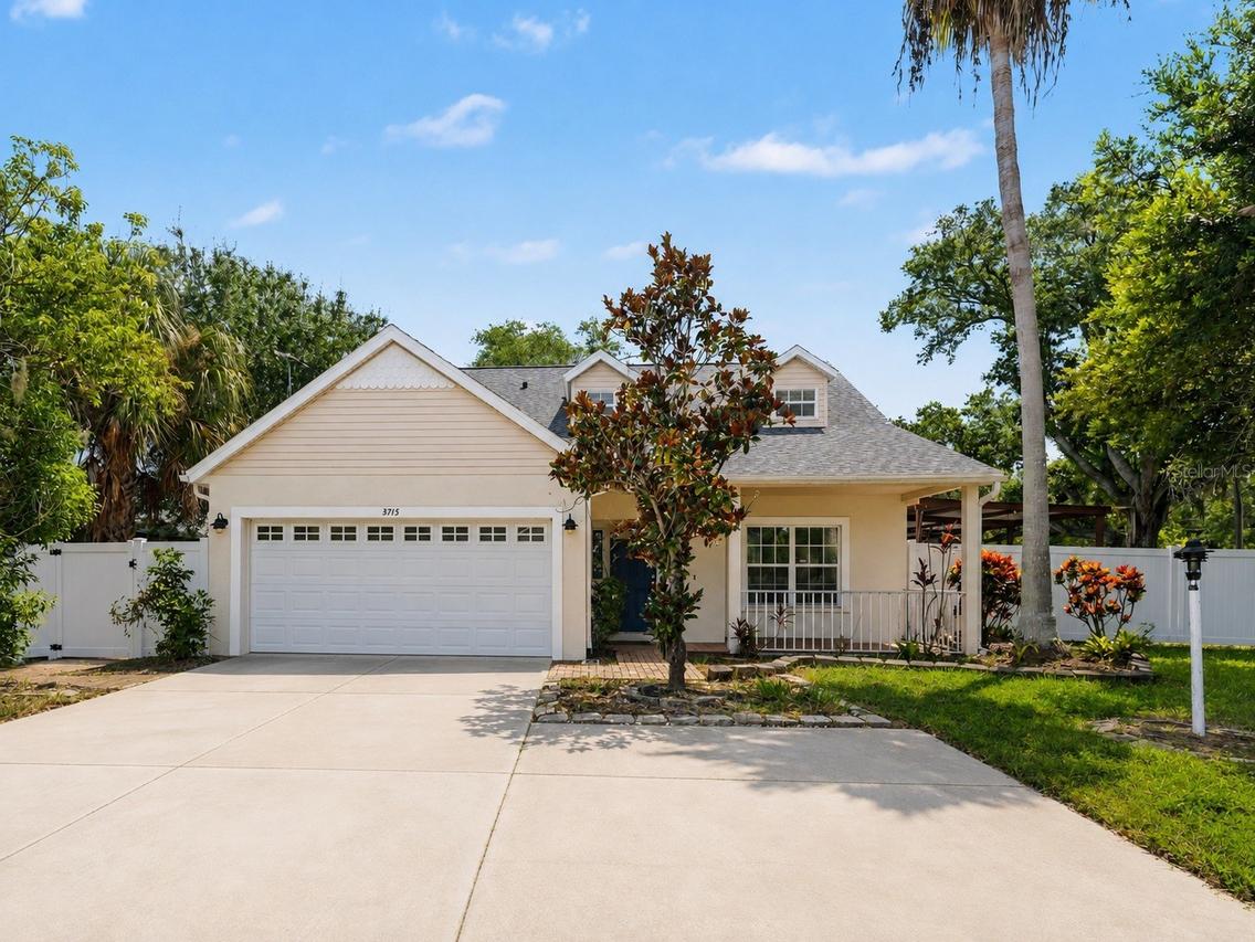 3715 E 31st St., Bradenton, FL 34208