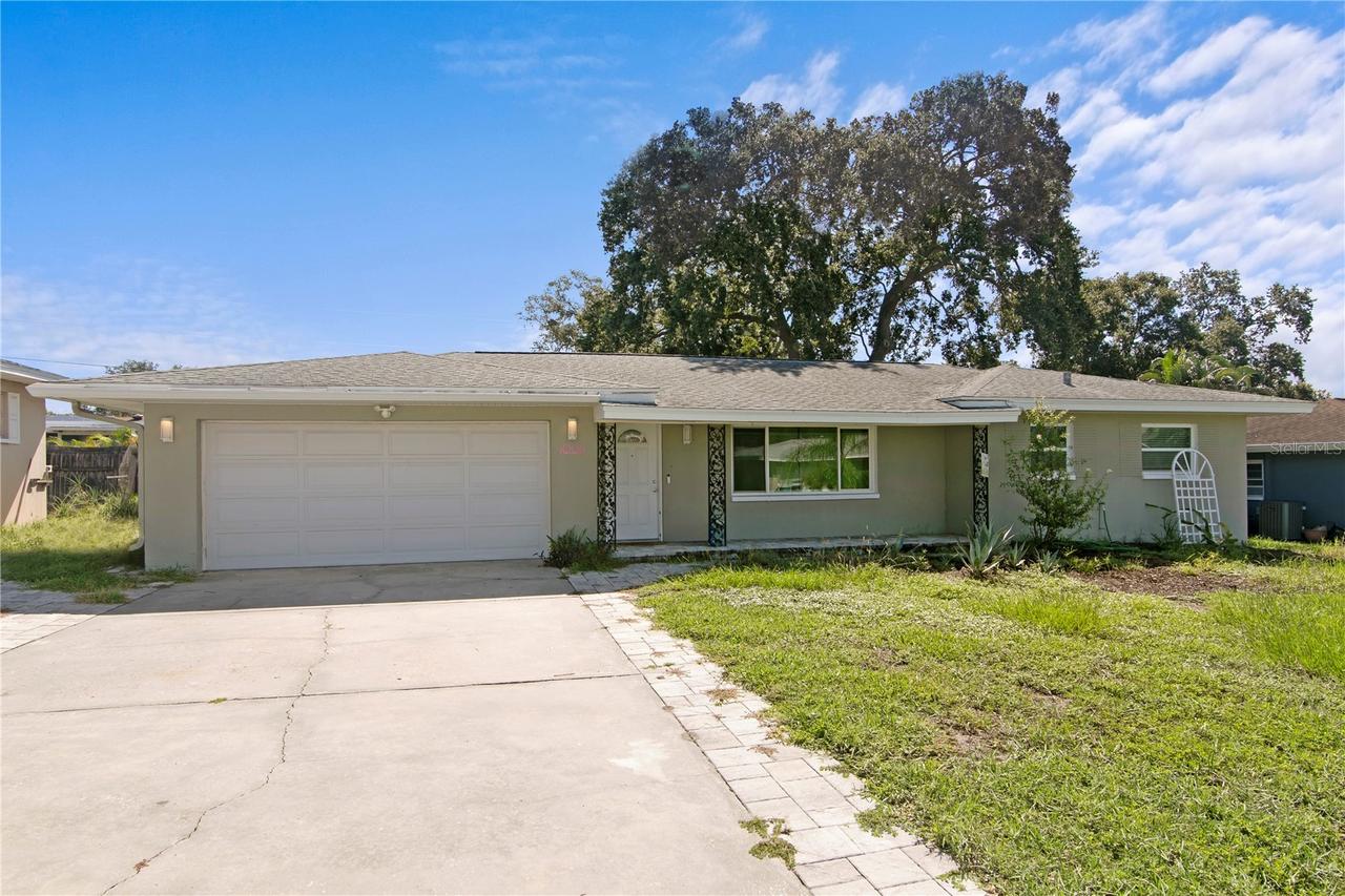 1009 Woodley Rd., Clearwater, FL 33764