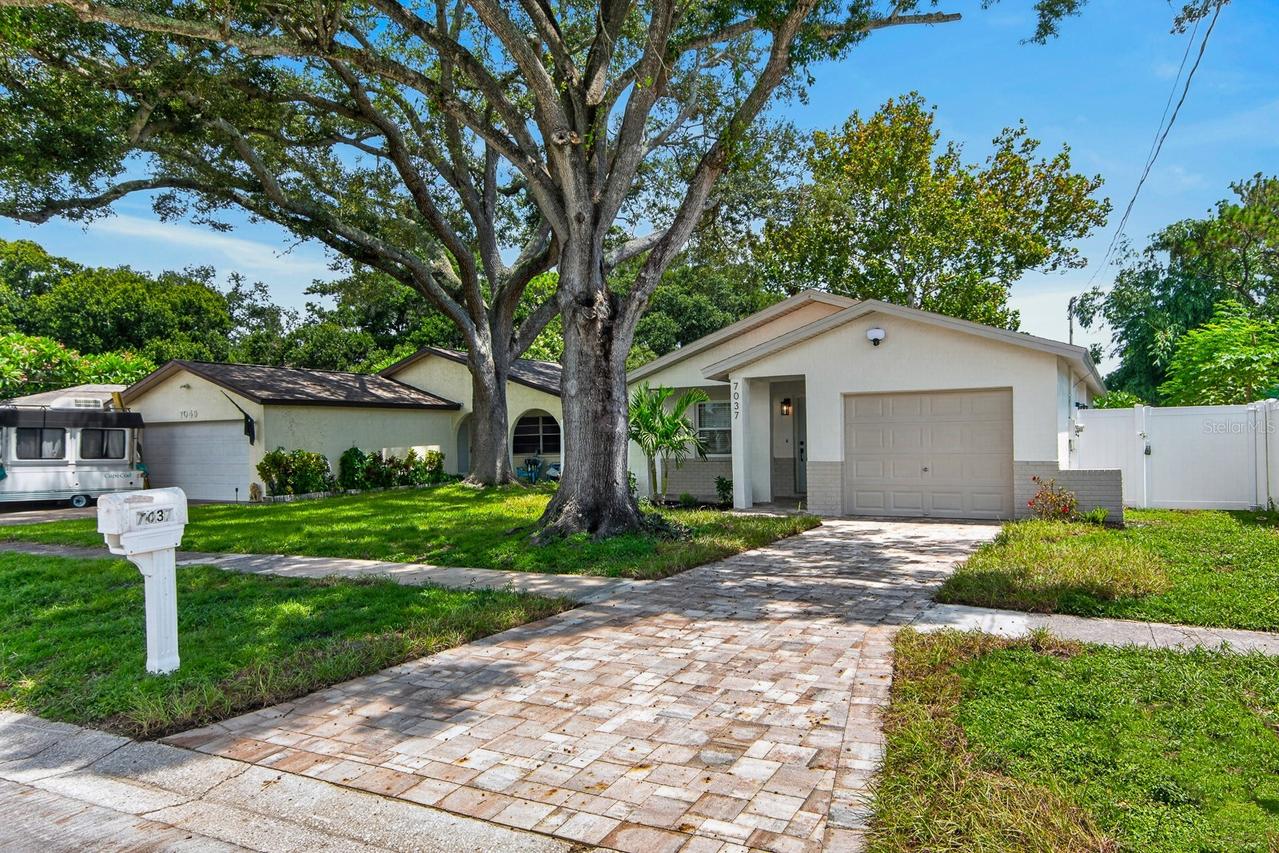 7037 69th St., Pinellas Park, FL 33781