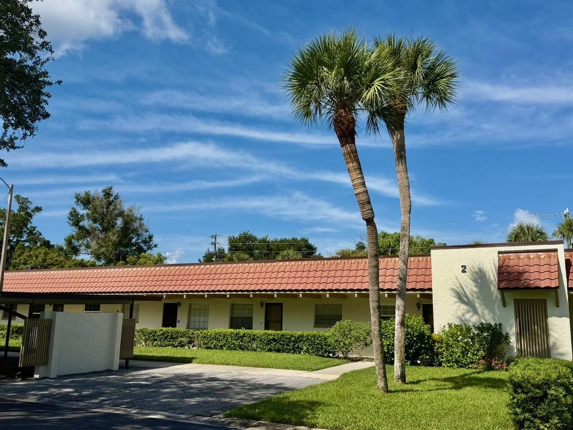 1701 Pinehurst Rd. #2F, Dunedin, FL 34698