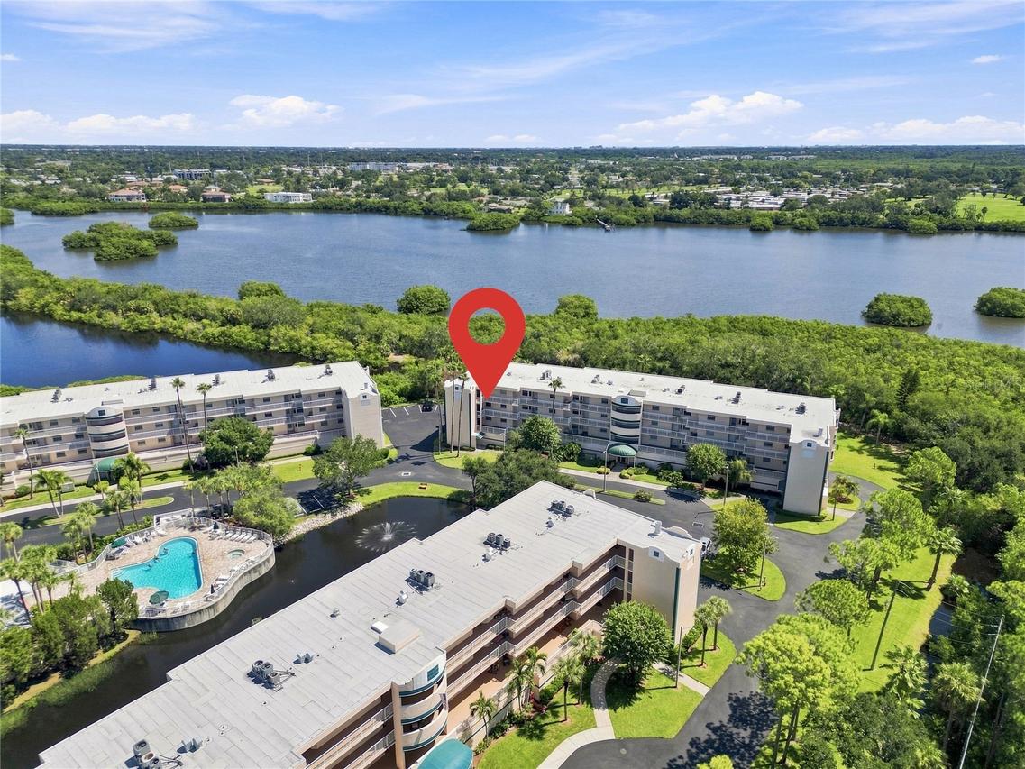 6251 Shoreline Dr. #2301, Seminole, FL 33708