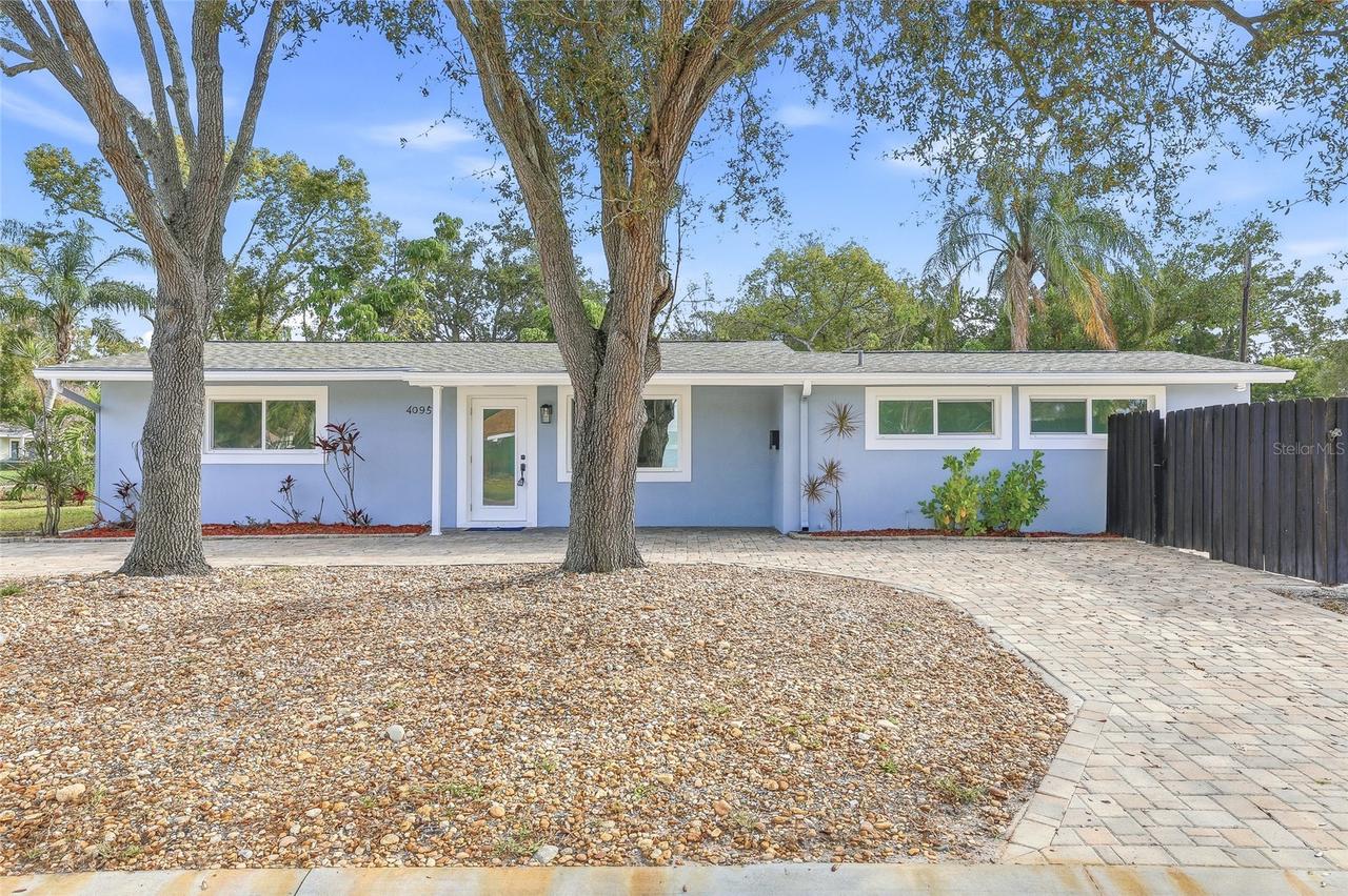 4095 Locust St., St Petersburg, FL 33703