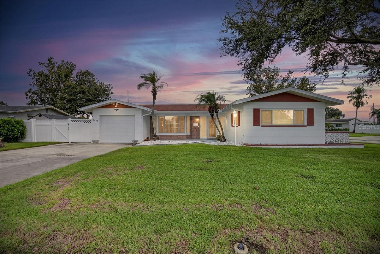 6147 31st Ave., St Petersburg, FL 33710