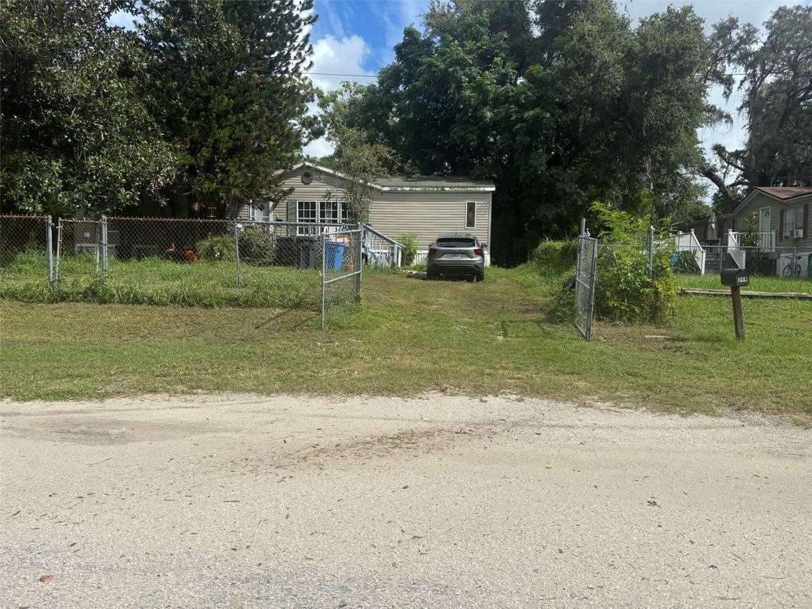 216 W Empire Dr., Brandon, FL 33510