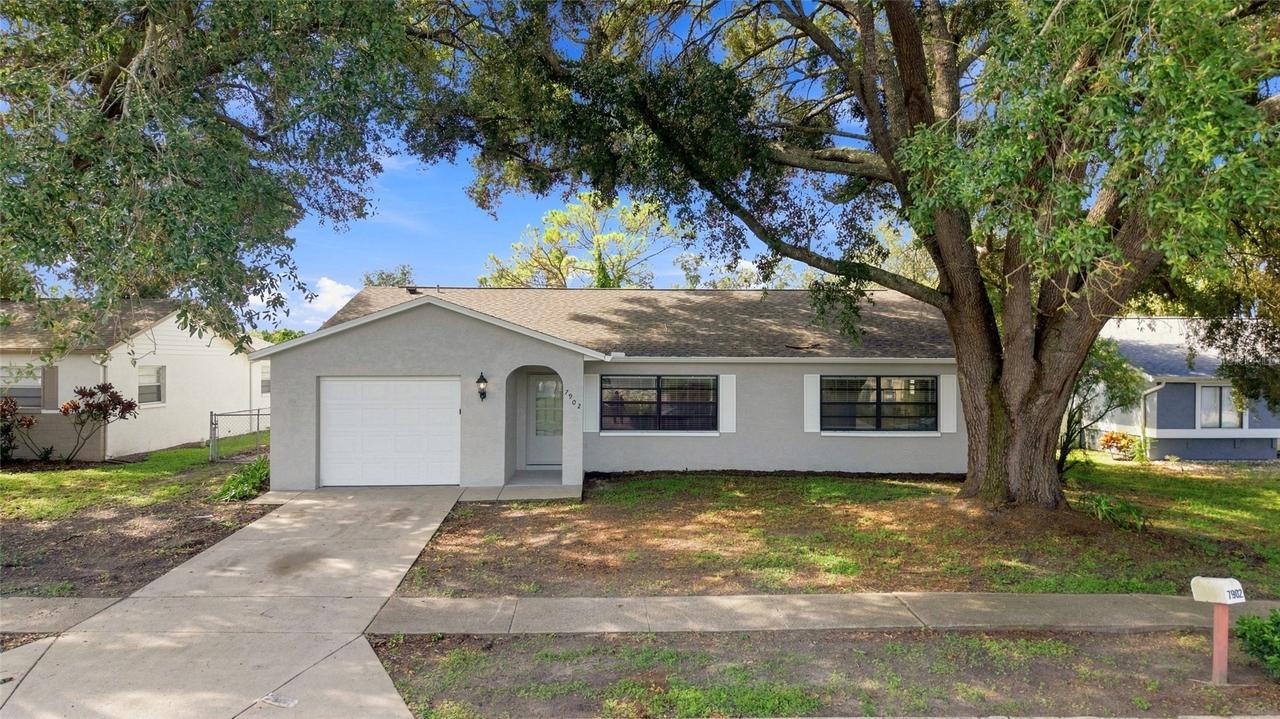 7902 Royal Stewart Dr., New Port Richey, FL 34653