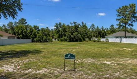 451 Hawick Ct., Lake Placid, FL 33852