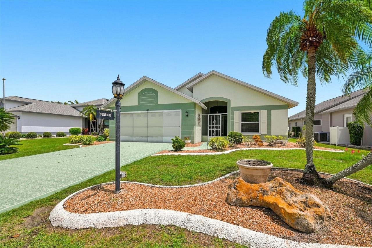 321 Northway Dr., Sun City Center, FL 33573