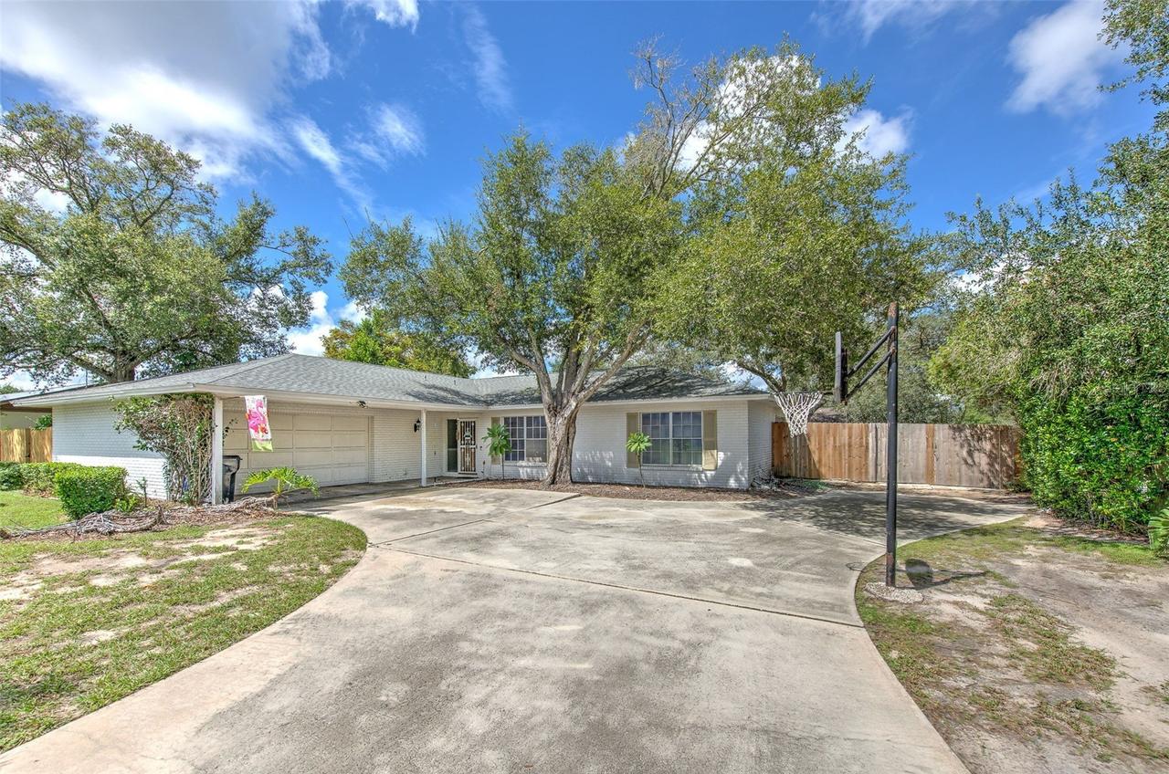 1802 Cherry Ridge Ln., Brandon, FL 33511