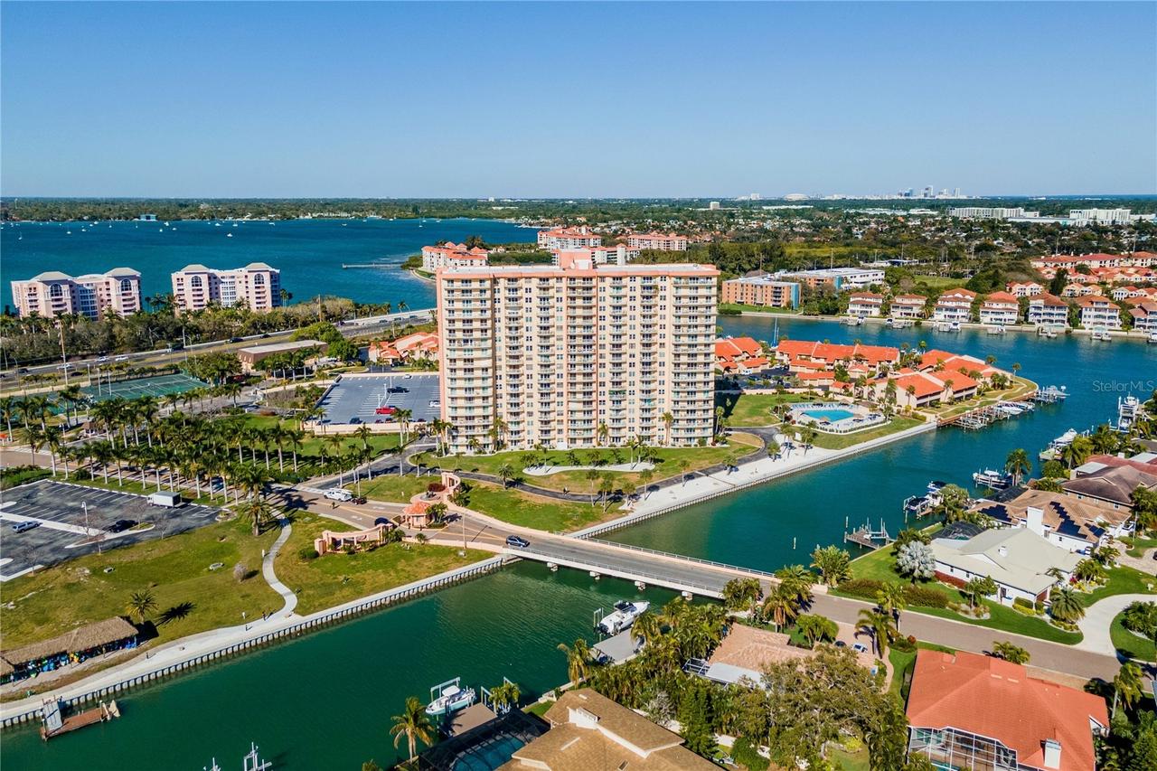 4900 Brittany Dr. #1512, St Petersburg, FL 33715
