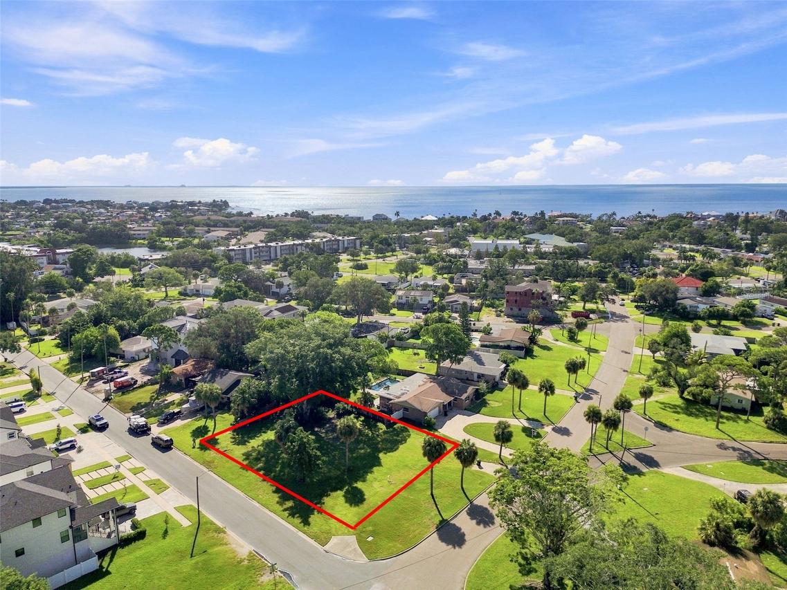4647 Venetian Blvd., St Petersburg, FL 33703