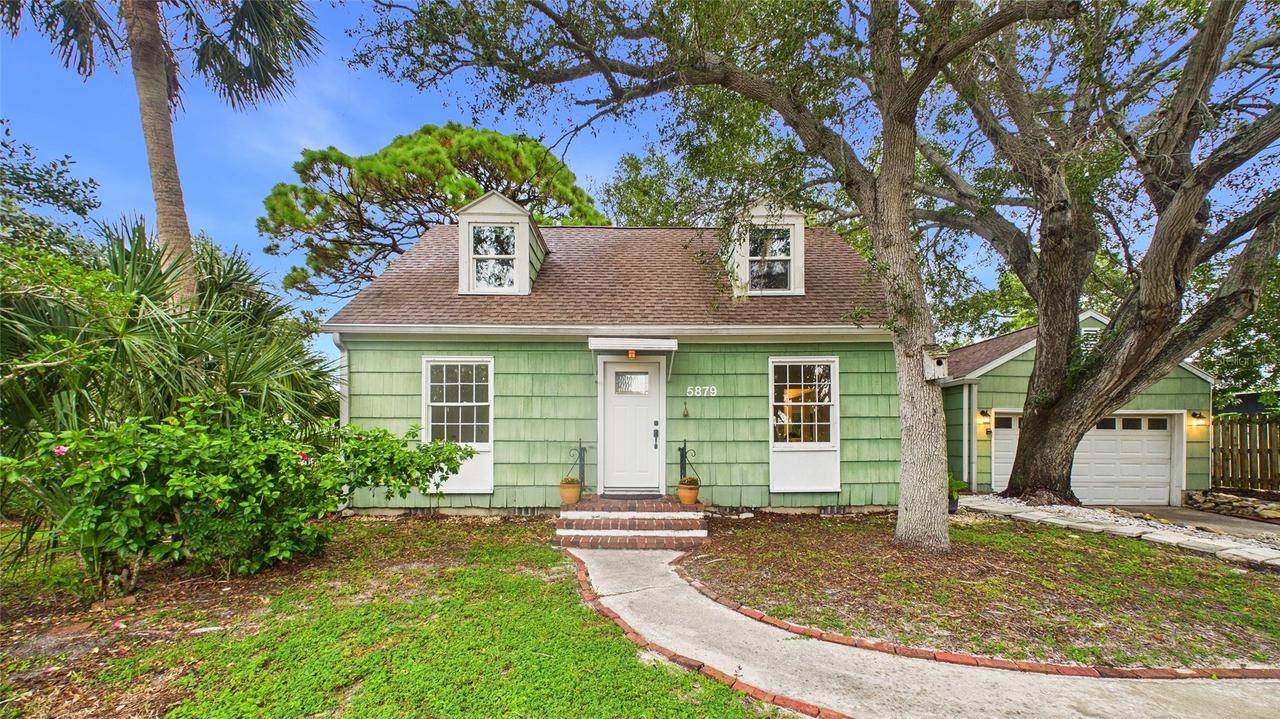 5879 27th Ave., Gulfport, FL 33707