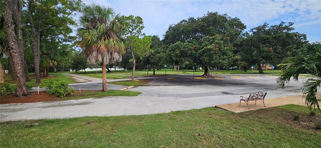 11501 Walker Ave., Seminole, FL 33772
