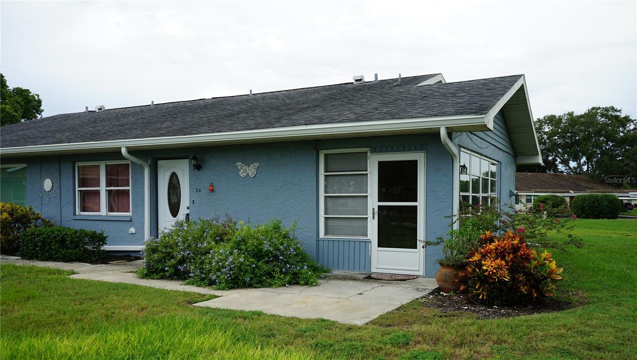 1904 Canterbury Ln. #24, Sun City Center, FL 33573