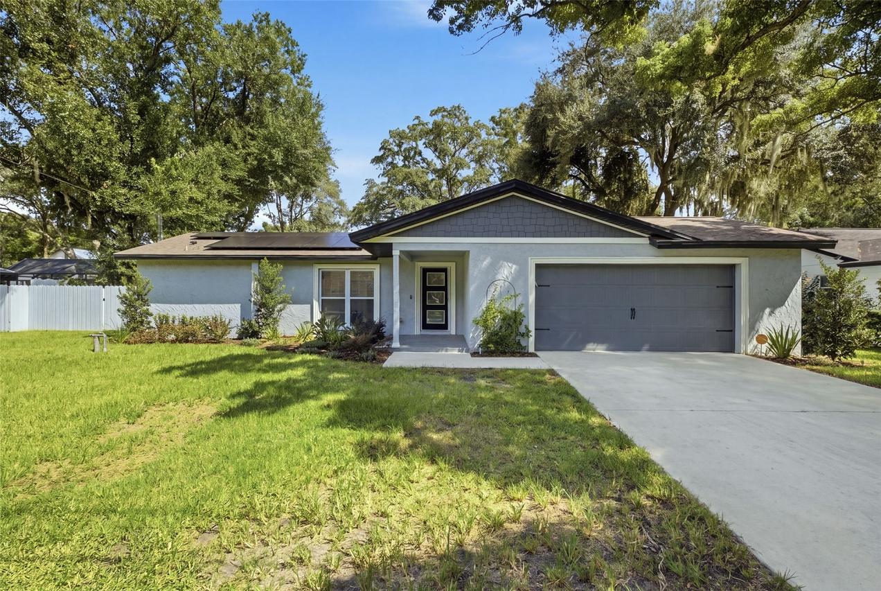 2005 Russell Dr., Tampa, FL 33618