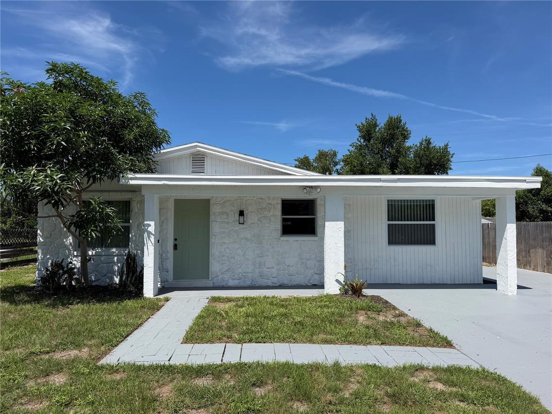 4533 Grand Central Ave., New Port Richey, FL 34652