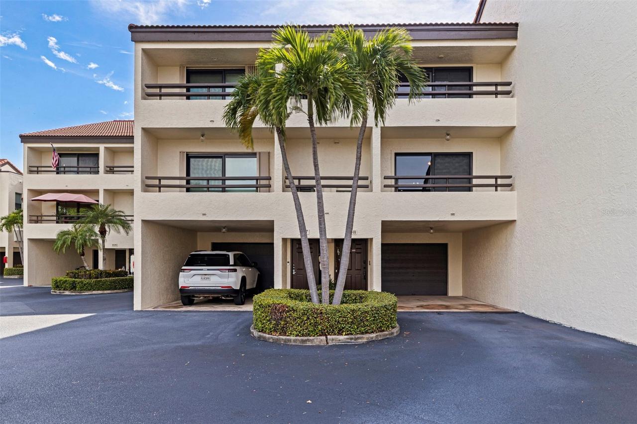 120 1st St. #108, Tierra Verde, FL 33715