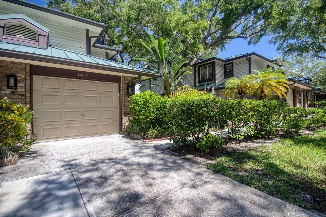 1490 Mahogany Ln. #706, Palm Harbor, FL 34683