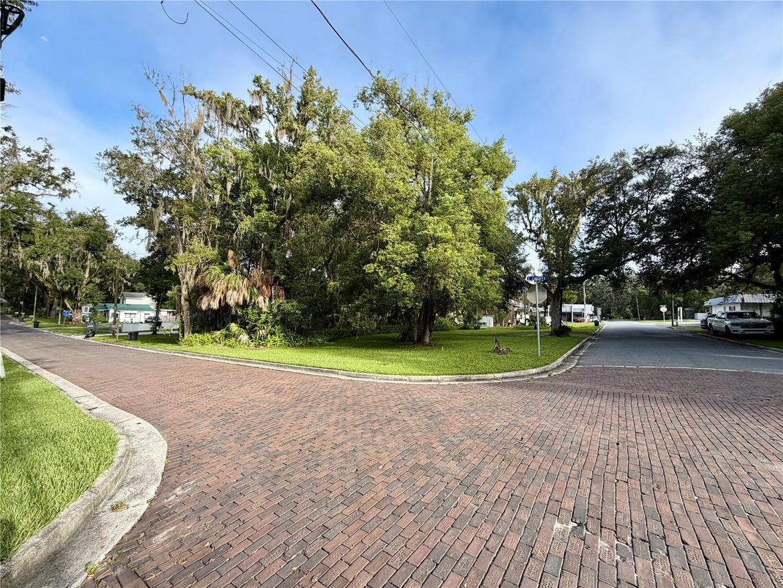 E Liberty St., Brooksville, FL 34601