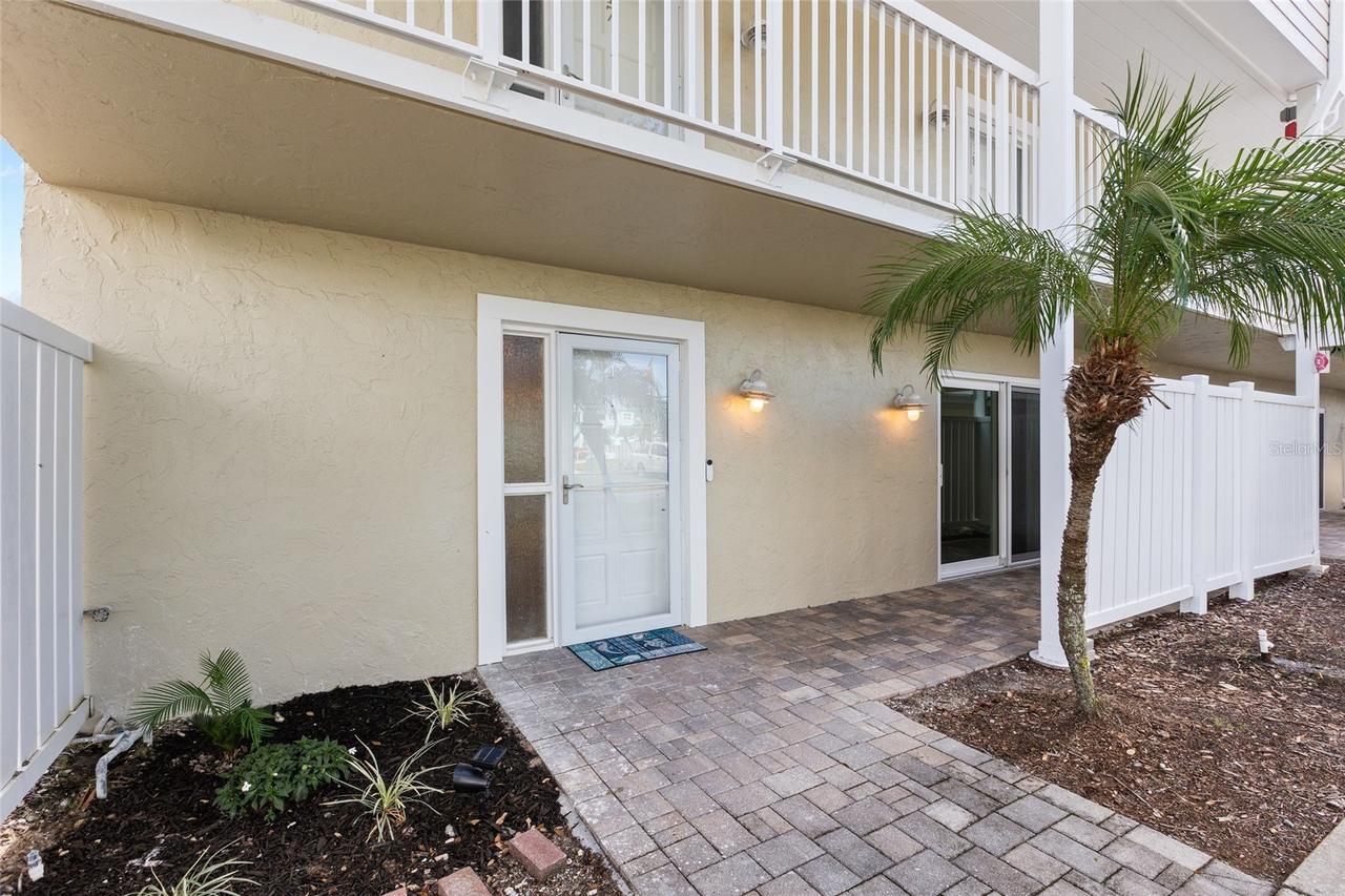 433 S Paula Dr. #1, Dunedin, FL 34698