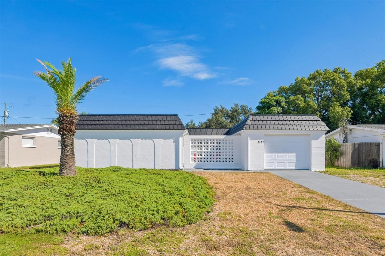 5137 Manor Dr., New Port Richey, FL 34652