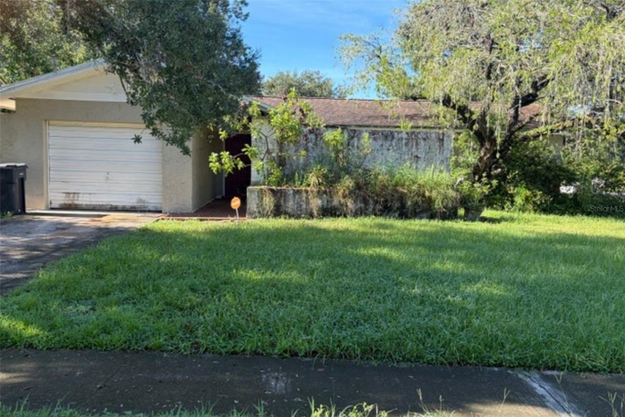 5216 Landsman Ave., Tampa, FL 33625