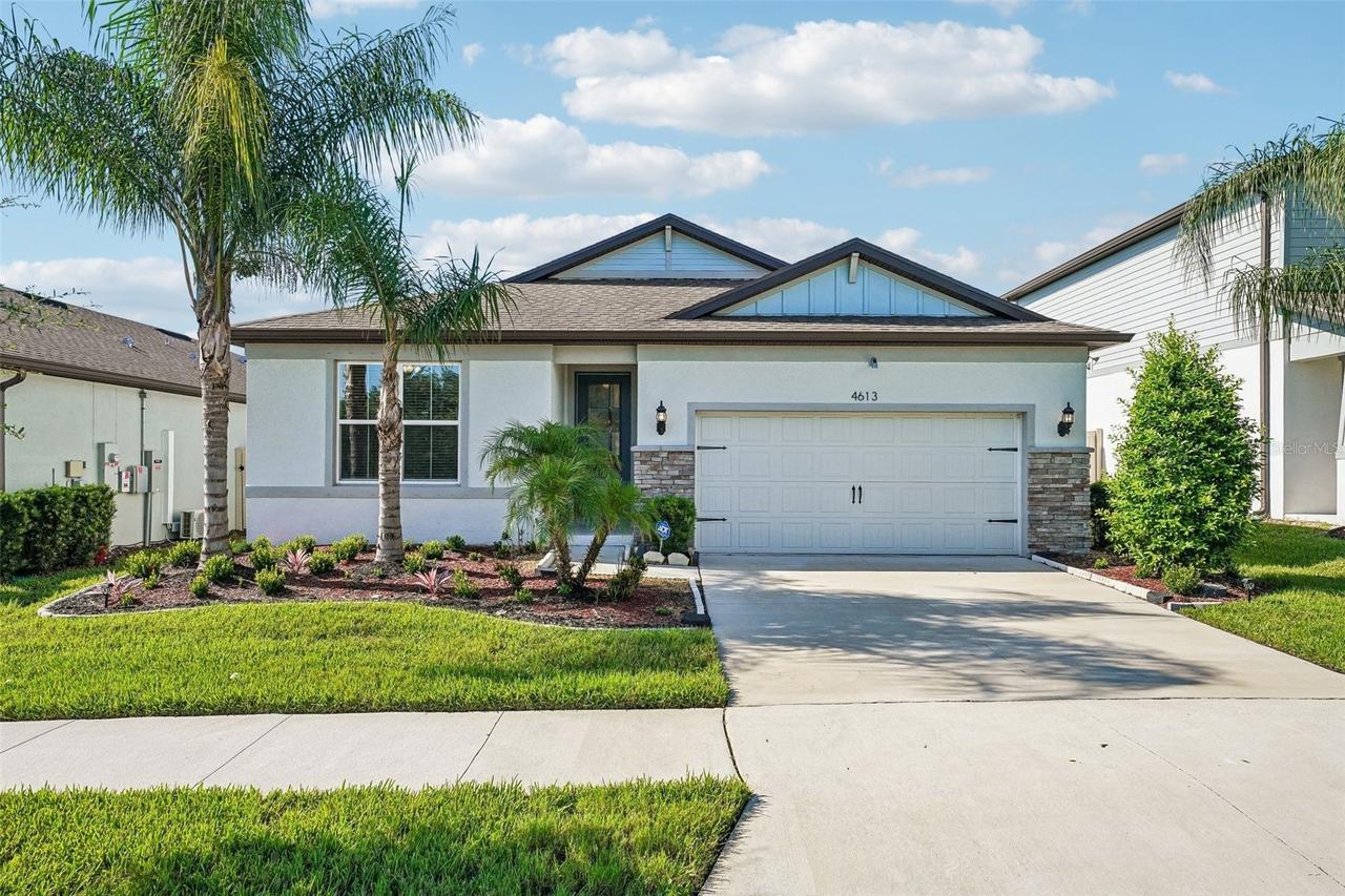4613 Dover Bluff Ct., Valrico, FL 33594