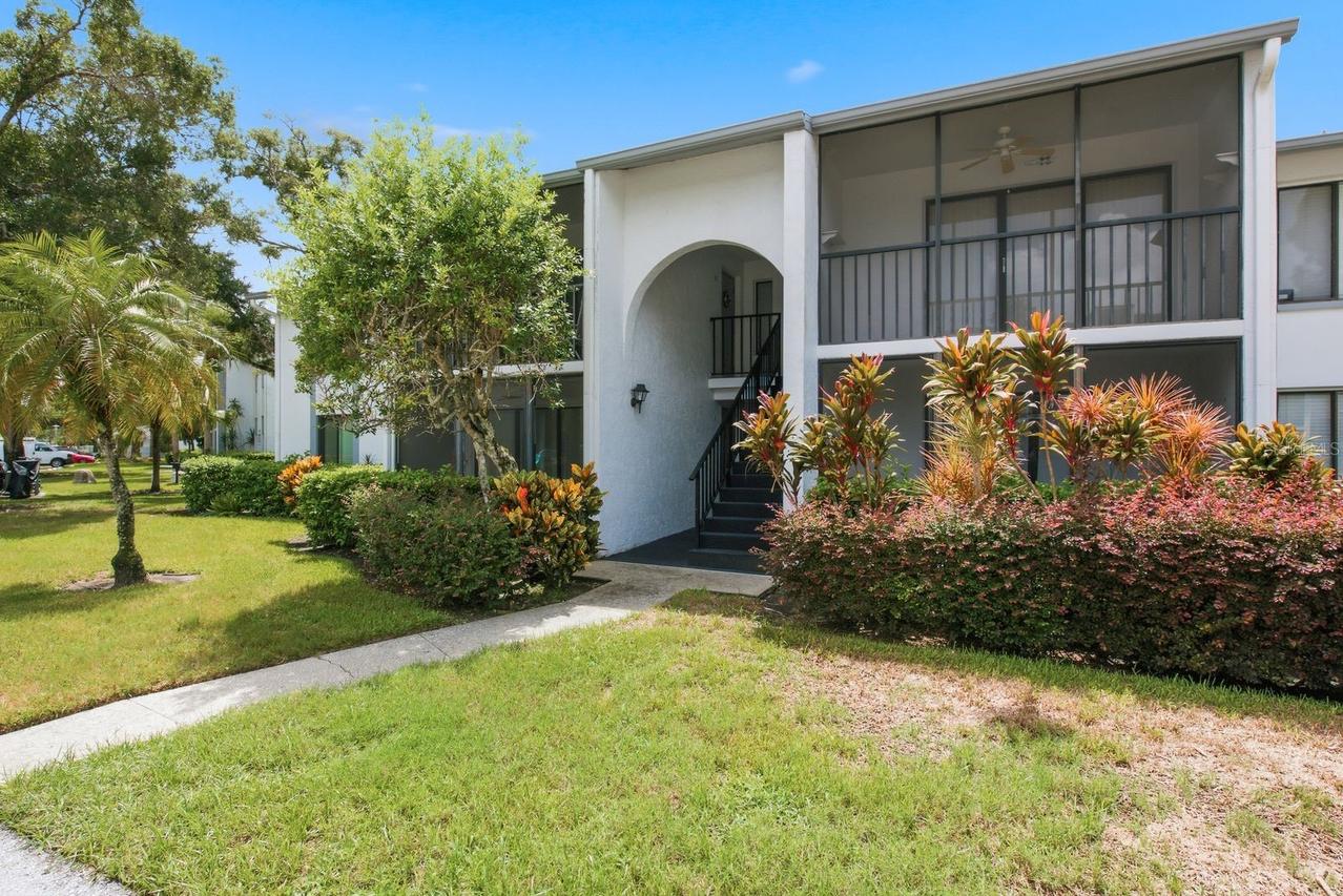 1345 Pine Ridge Cir. #A2, Tarpon Springs, FL 34688