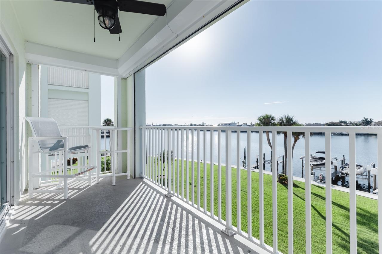 400 64th Ave. #305, St Pete Beach, FL 33706