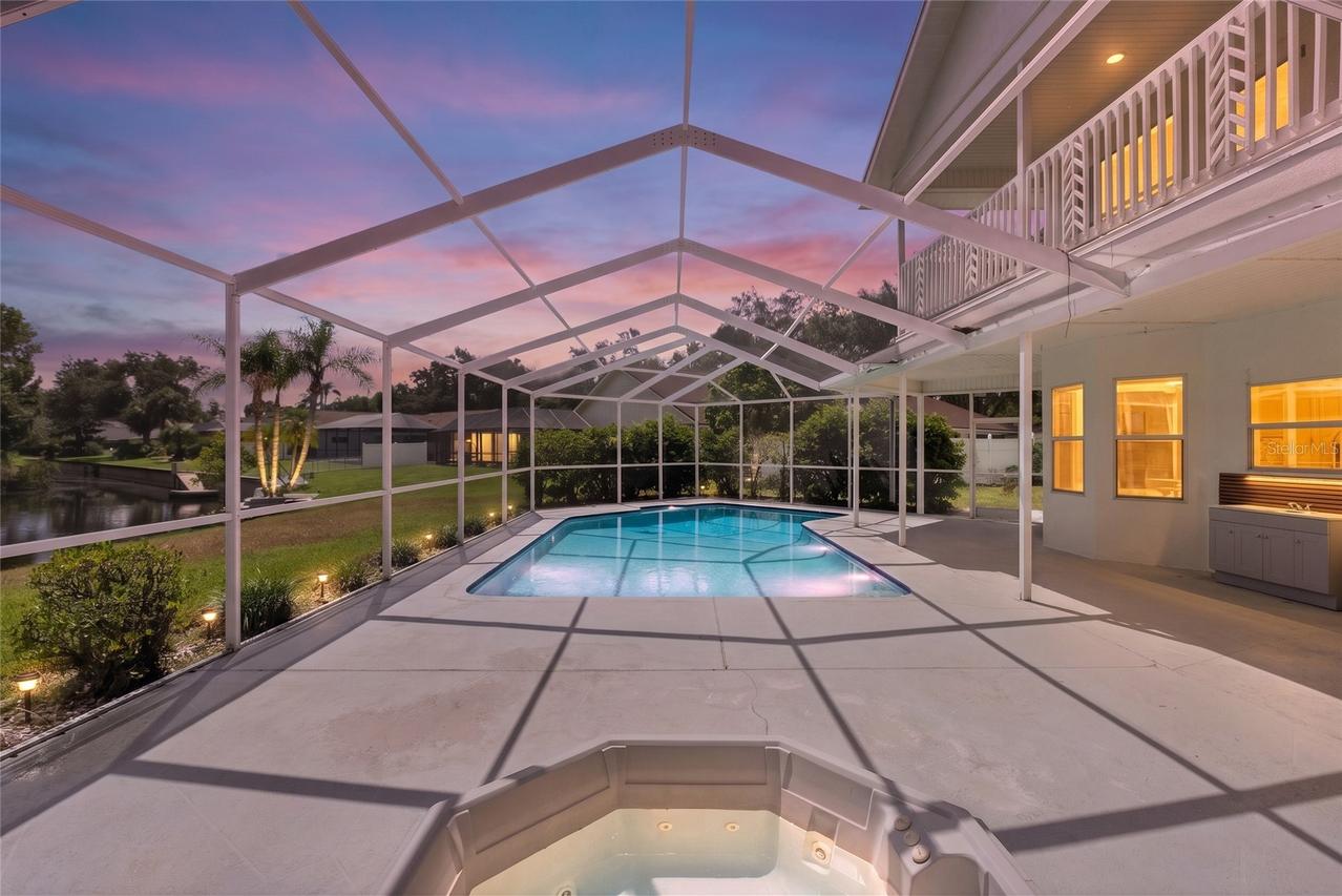17919 Clear Lake Dr., Lutz, FL 33548