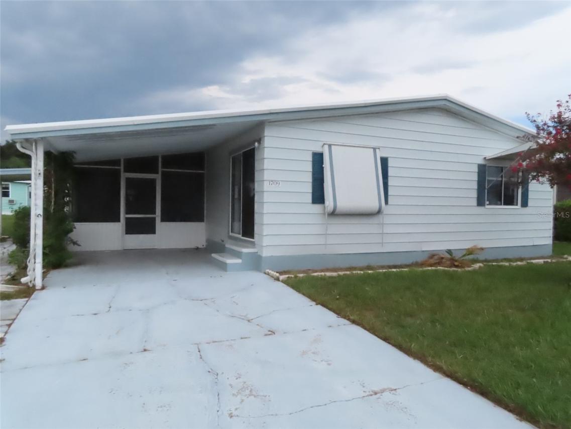 1709 Fox Hill Dr., Lakeland, FL 33810
