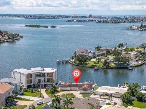 6505 Debbie Ln., St Petersburg, FL 33707