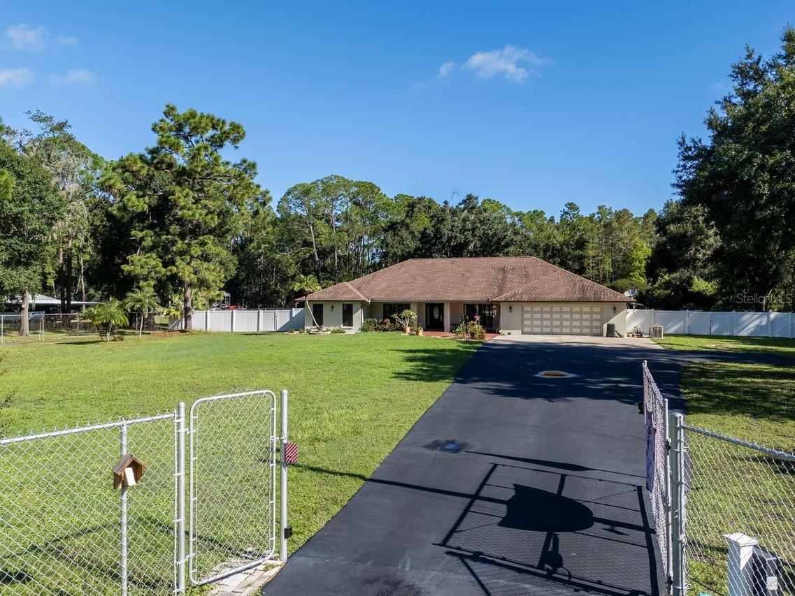 17535 Wellfield Ct., Lutz, FL 33558