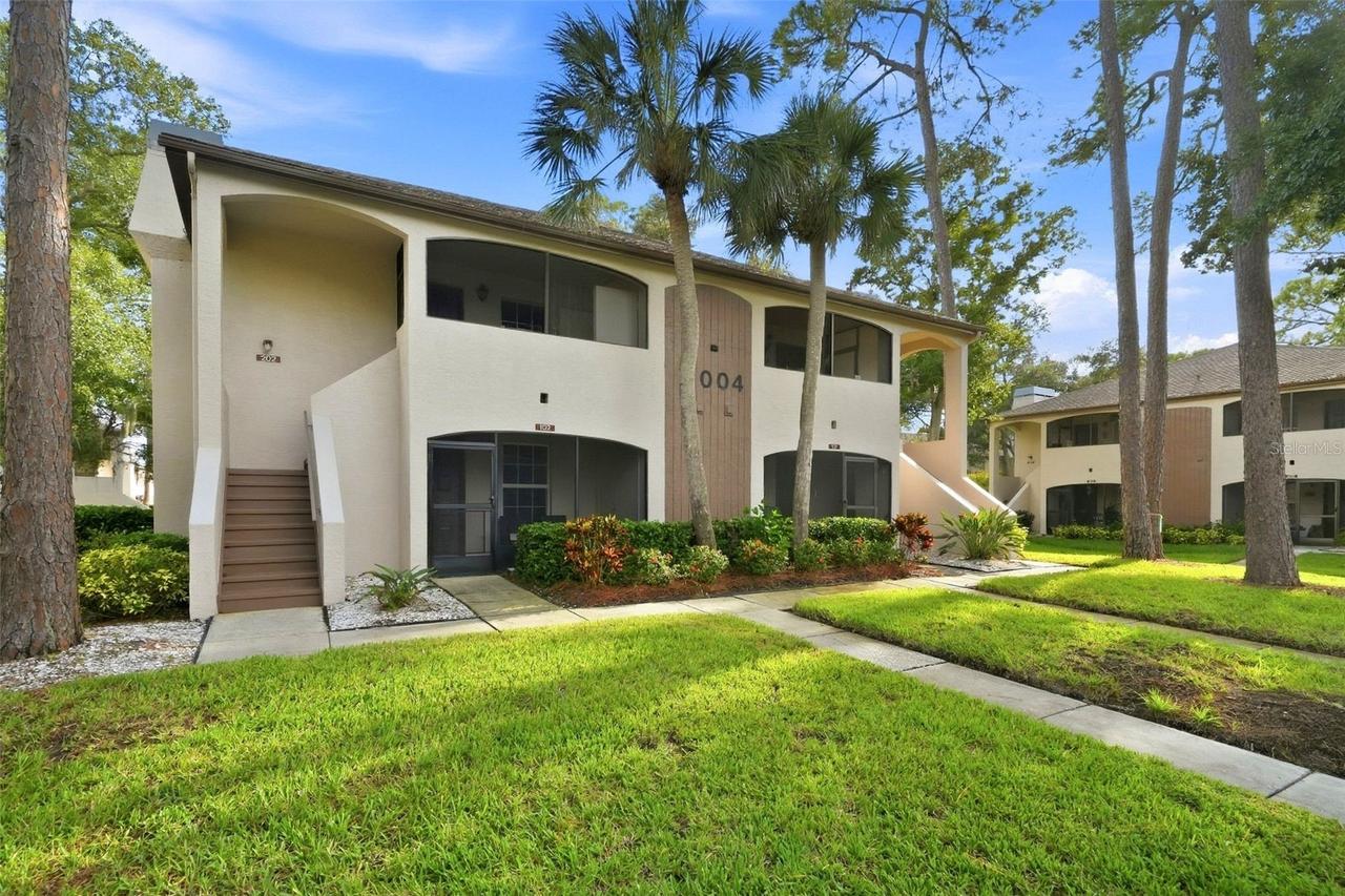 3004 Bonaventure Cir. #204, Palm Harbor, FL 34684