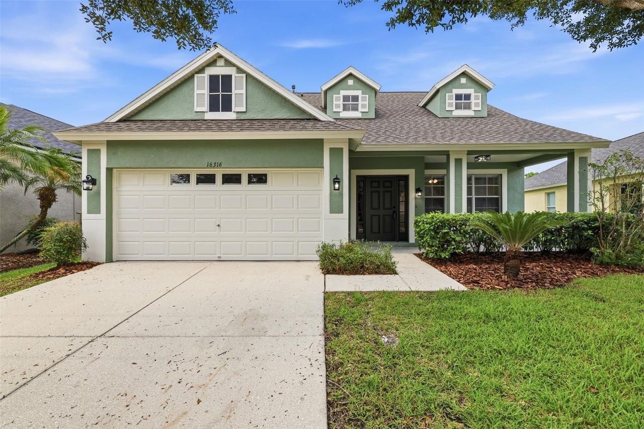 16316 Bridgecrossing Dr., Lithia, FL 33547