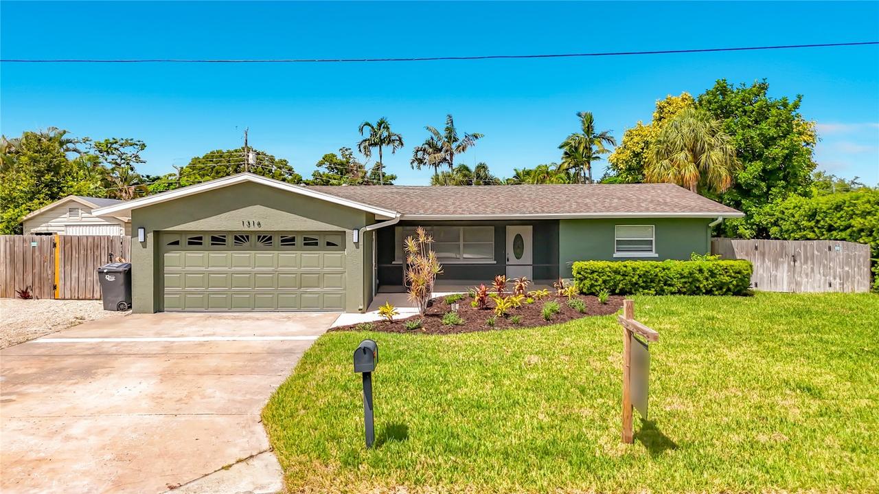 1316 62nd St., Bradenton, FL 34209