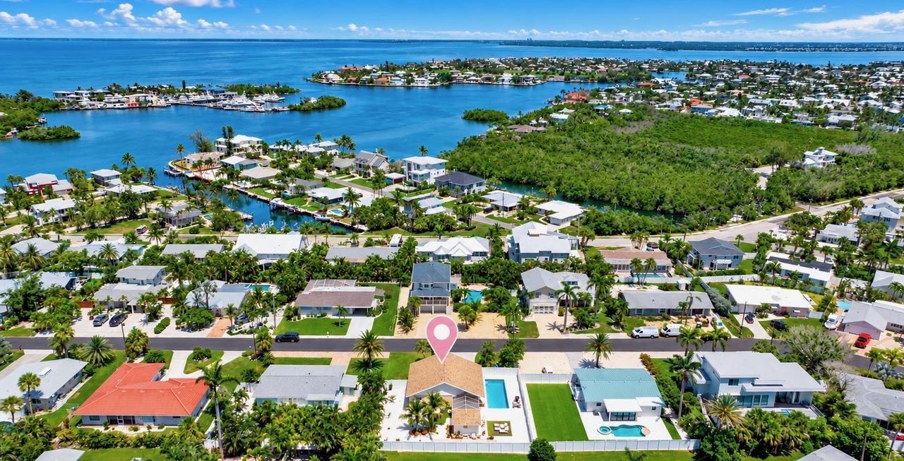 210 84th St., Holmes Beach, FL 34217