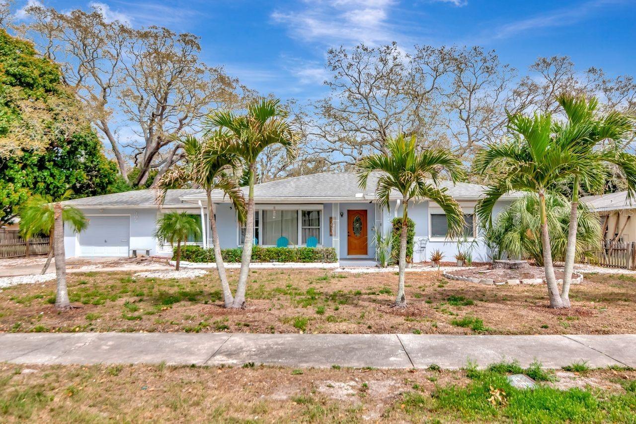 305 Baker Ave., Clearwater, FL 33755